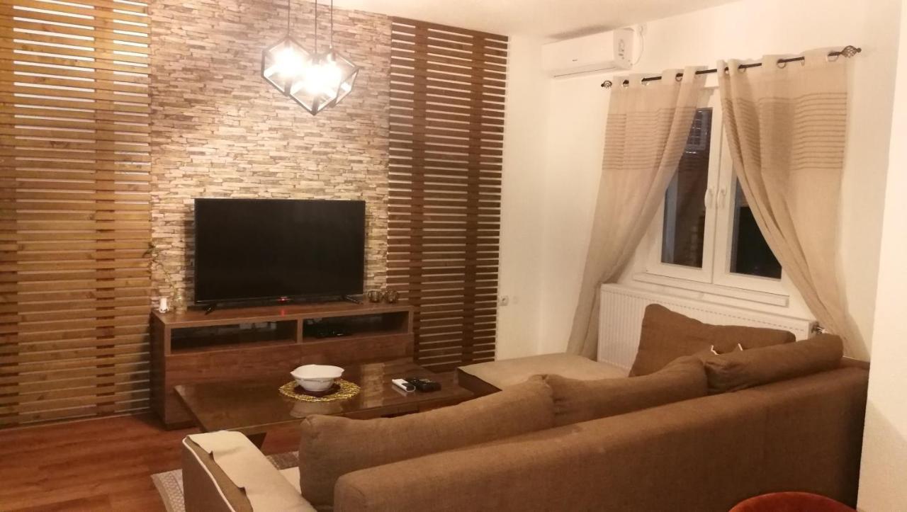 Gold Apartment Strumica Buitenkant foto